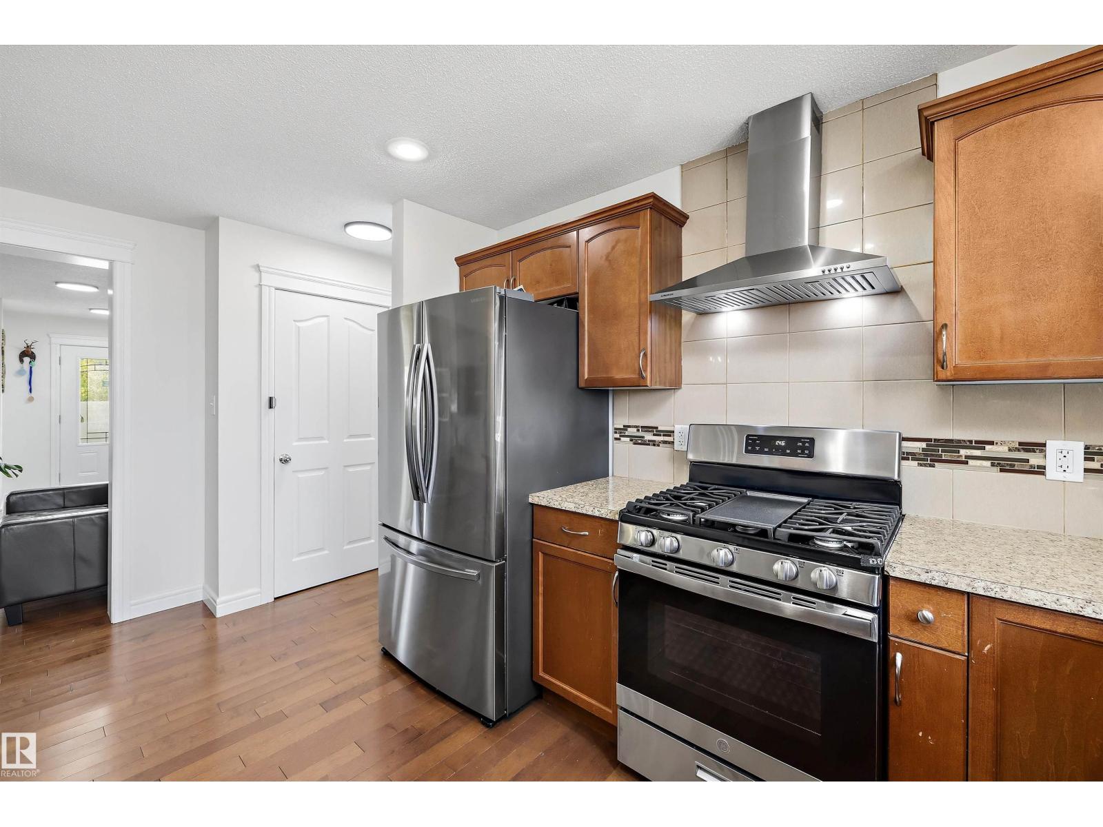 2803 12 ST NW - 15