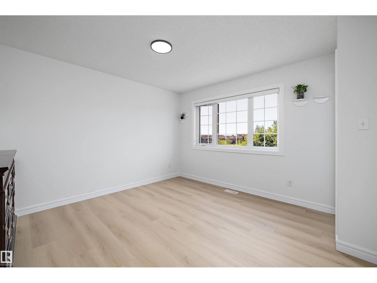 2803 12 ST NW - 24
