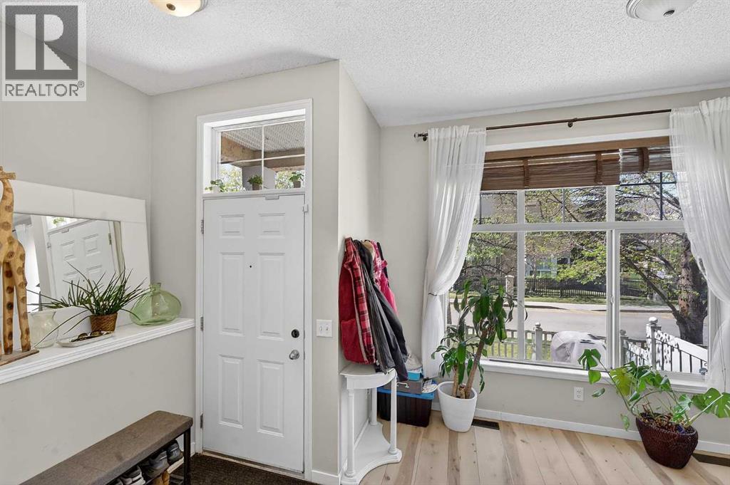 138 Promenade Way SE - 3