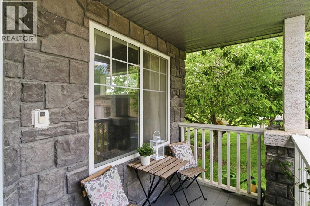 141 Panamount Green NW - 3