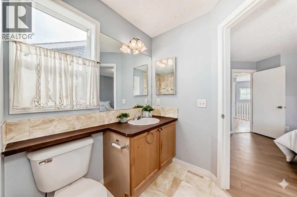 142 AUBURN BAY Heights SE - 34