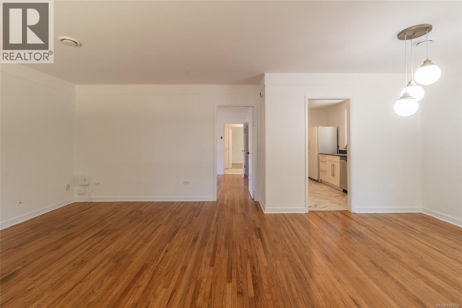 2442/2462 Eastdowne Rd - 26