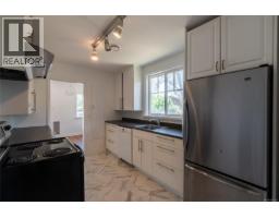 Kitchen - 2442/2462 Eastdowne Rd, Oak Bay, BC V8R5P8 Photo 11