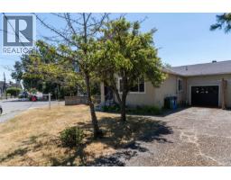 2442/2462 Eastdowne Rd, Oak Bay, BC V8R5P8 Photo 43
