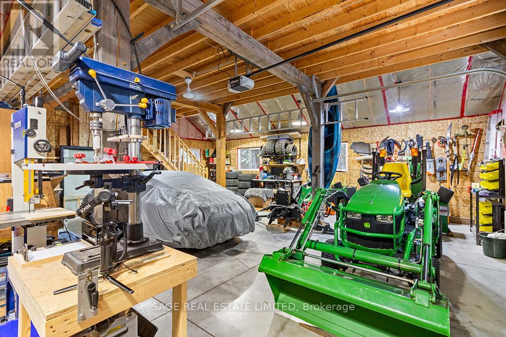 263299 WILDER LAKE ROAD - 37