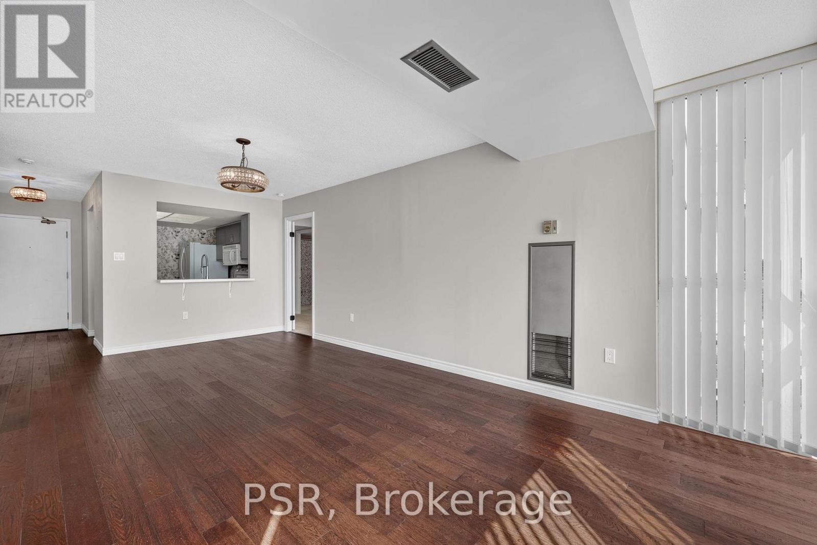 #806 270 DAVIS DRIVE - Image 12