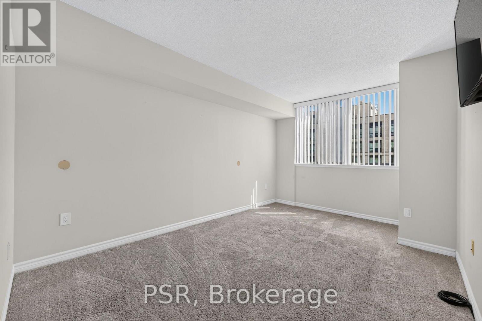 #806 270 DAVIS DRIVE - Image 17