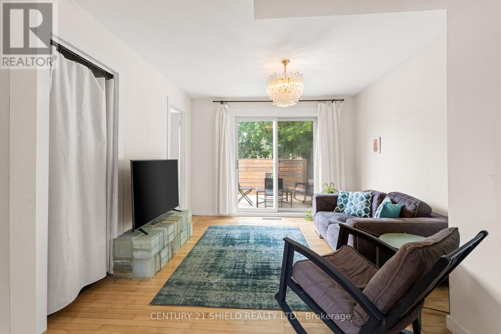 1019 OSBORNE AVENUE - 14
