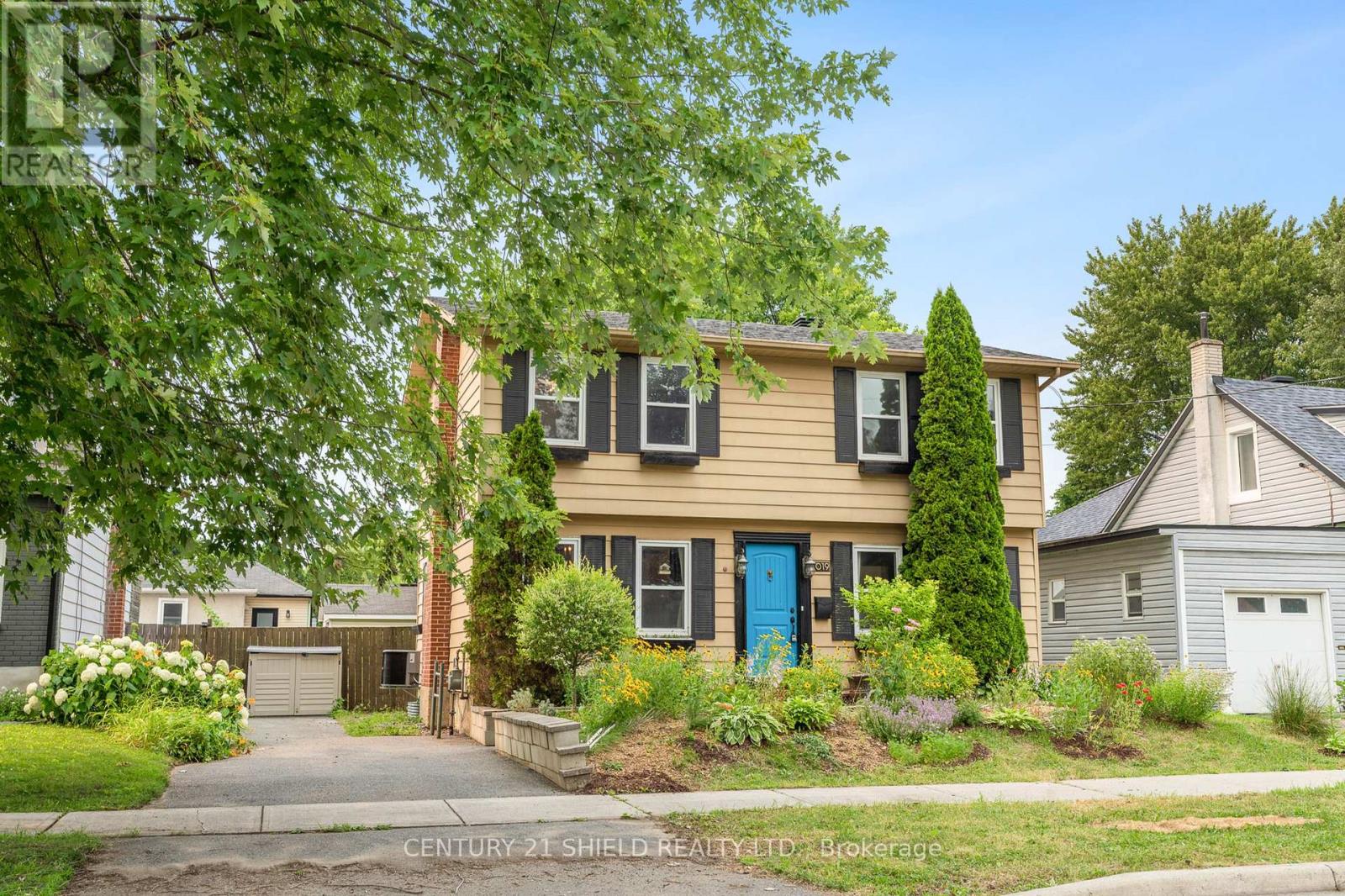 1019 OSBORNE AVENUE - 2