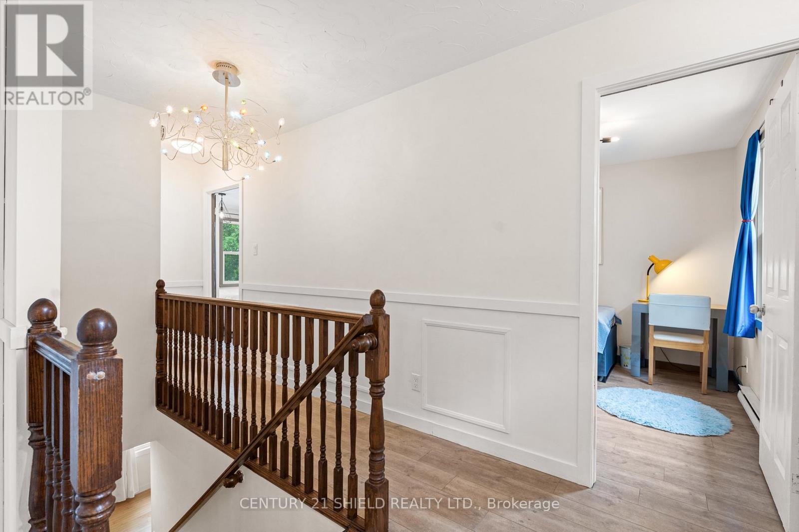 1019 OSBORNE AVENUE - 20