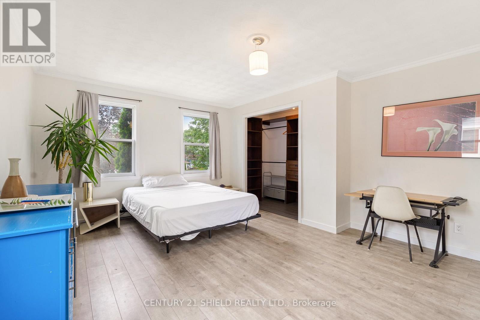 1019 OSBORNE AVENUE - 22