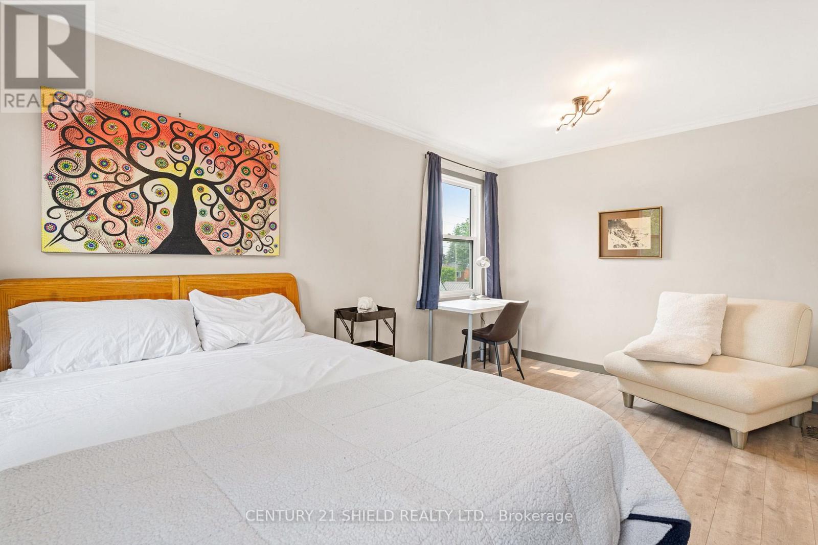 1019 OSBORNE AVENUE - 26