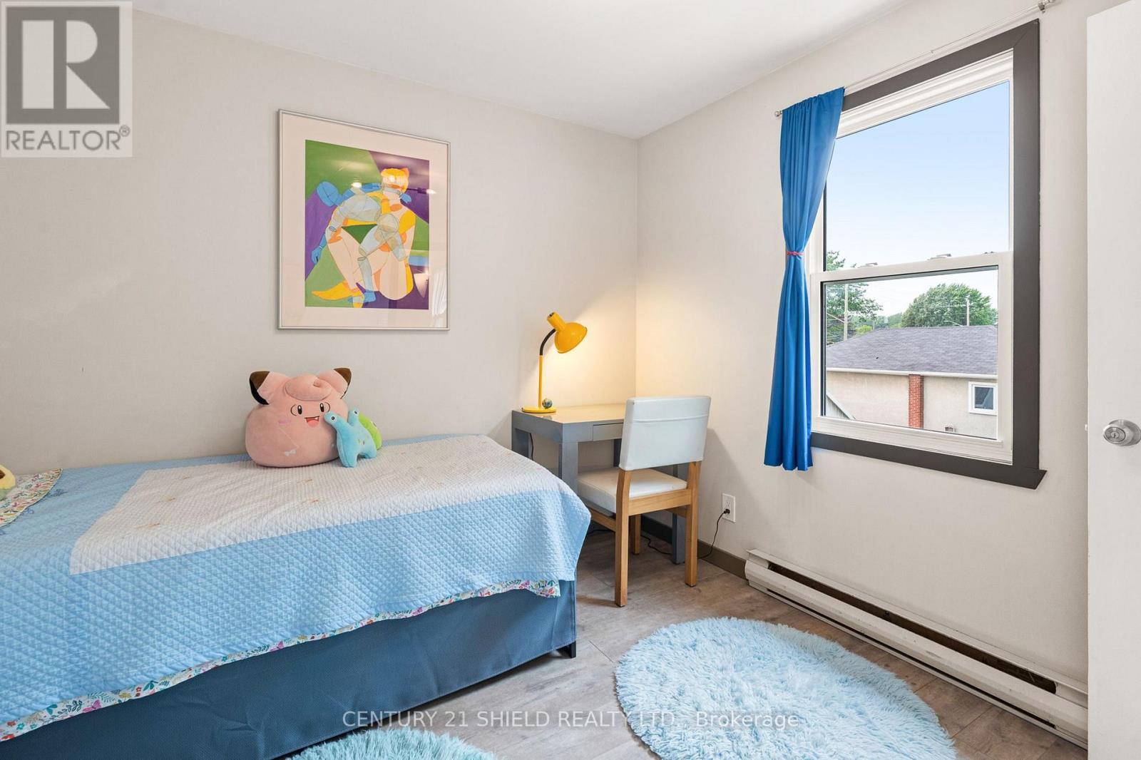 1019 OSBORNE AVENUE - 28