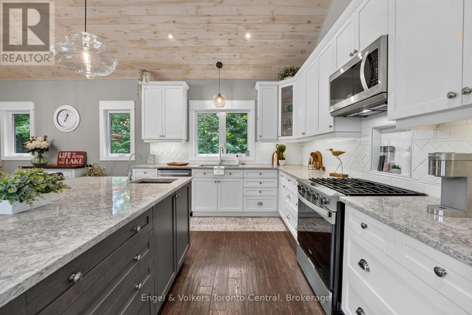 1076 HEALEY LAKE ROAD - Image 15