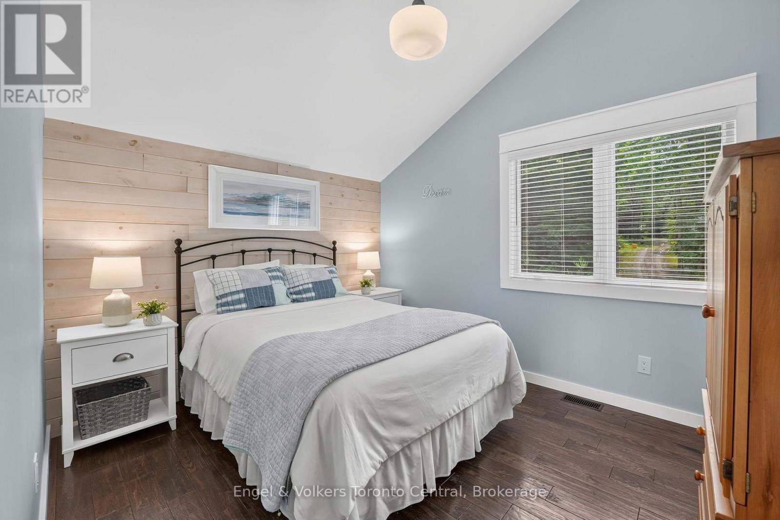 1076 HEALEY LAKE ROAD - Image 32