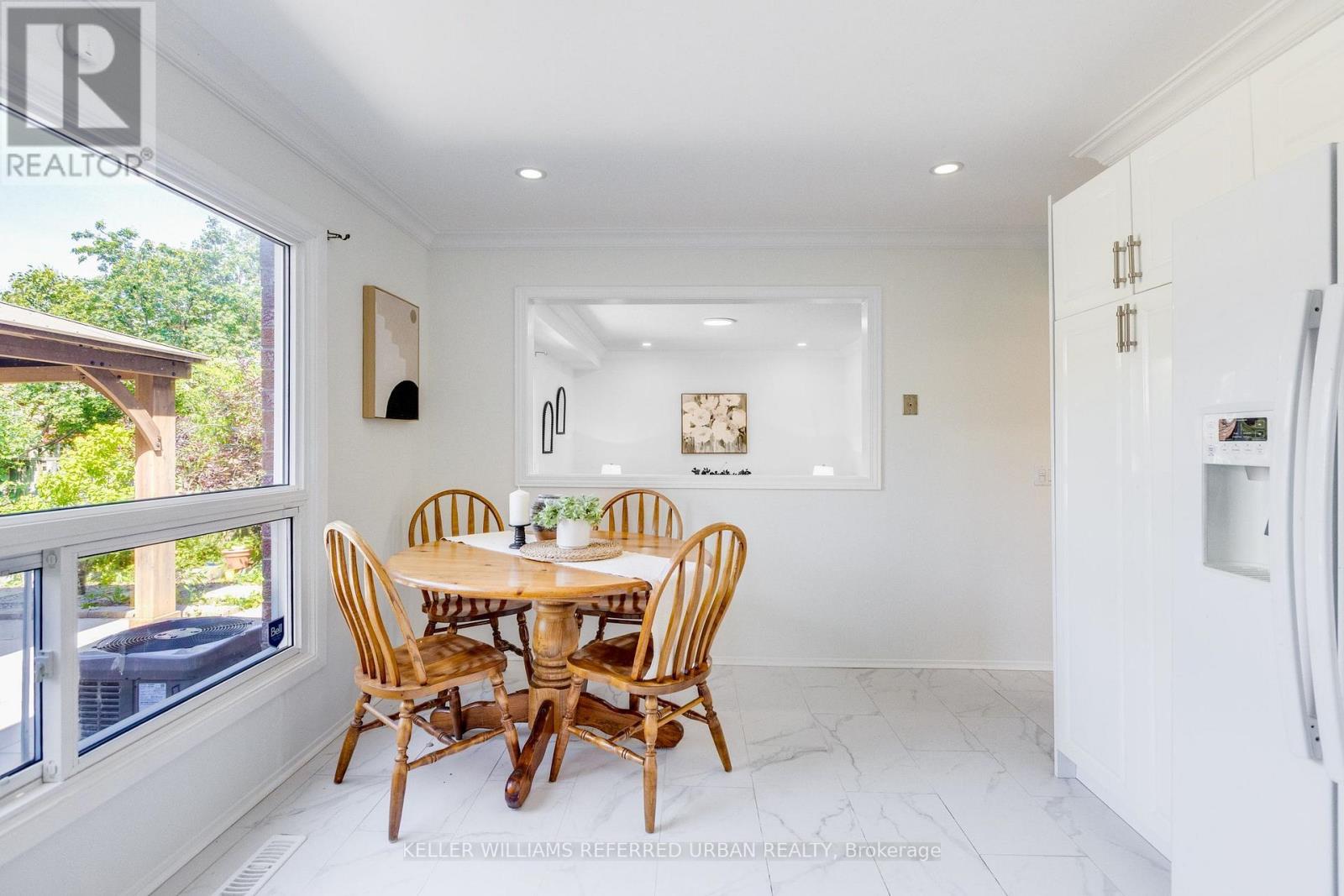 554 MCLEVIN AVENUE - 21