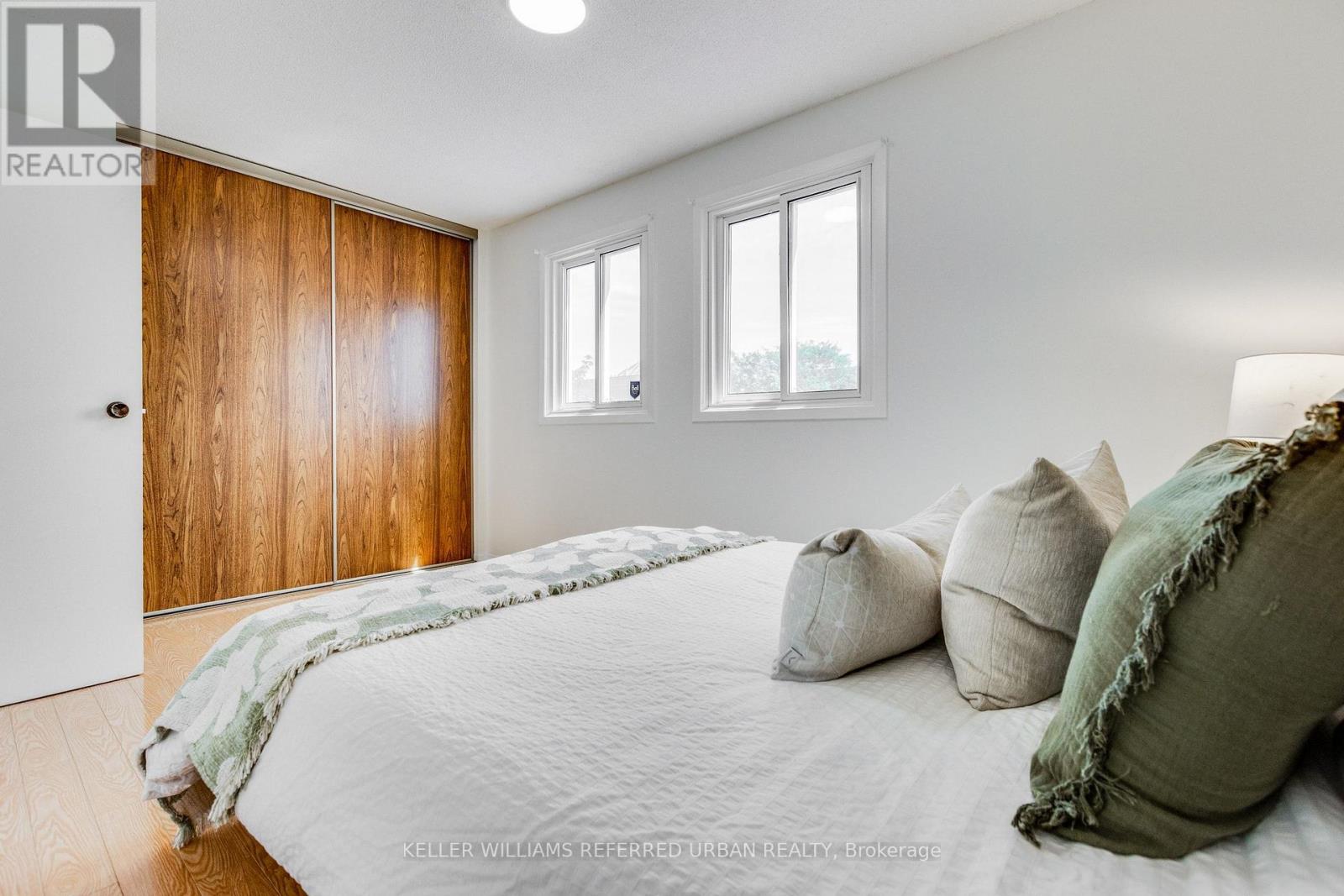 554 MCLEVIN AVENUE - 36