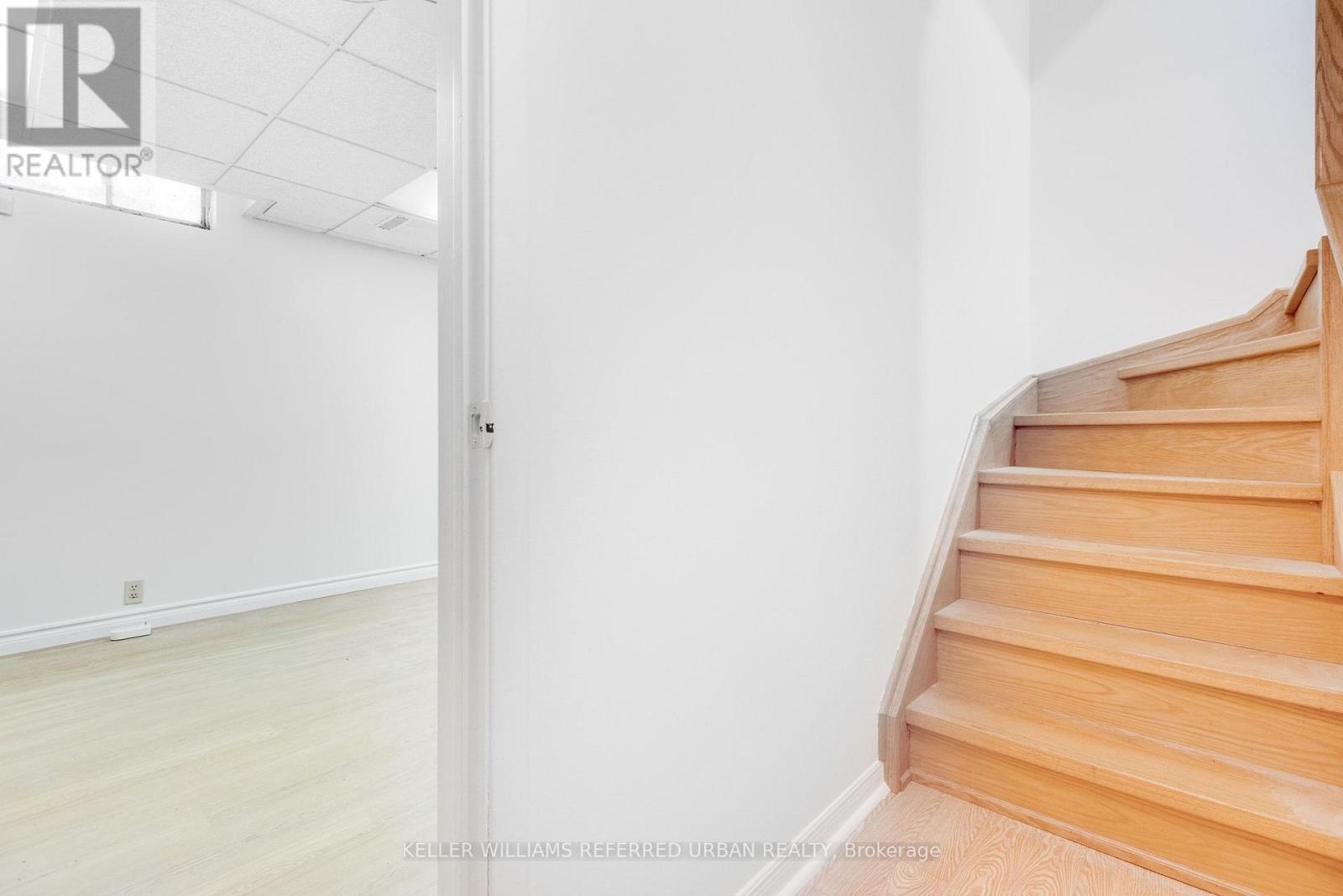 554 MCLEVIN AVENUE - 40