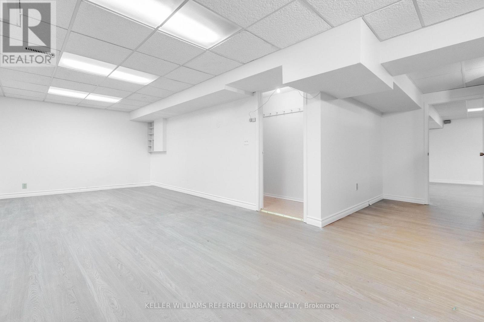 554 MCLEVIN AVENUE - 44