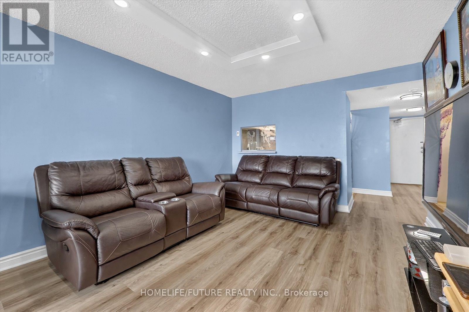 #708 2460 EGLINTON AVENUE E - 10