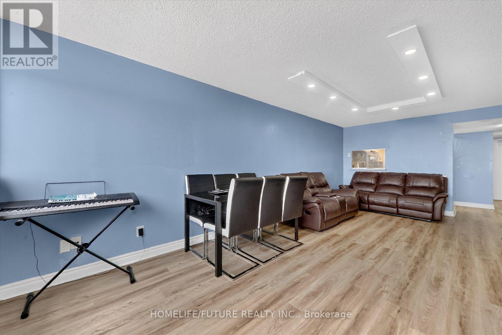 #708 2460 EGLINTON AVENUE E - 12