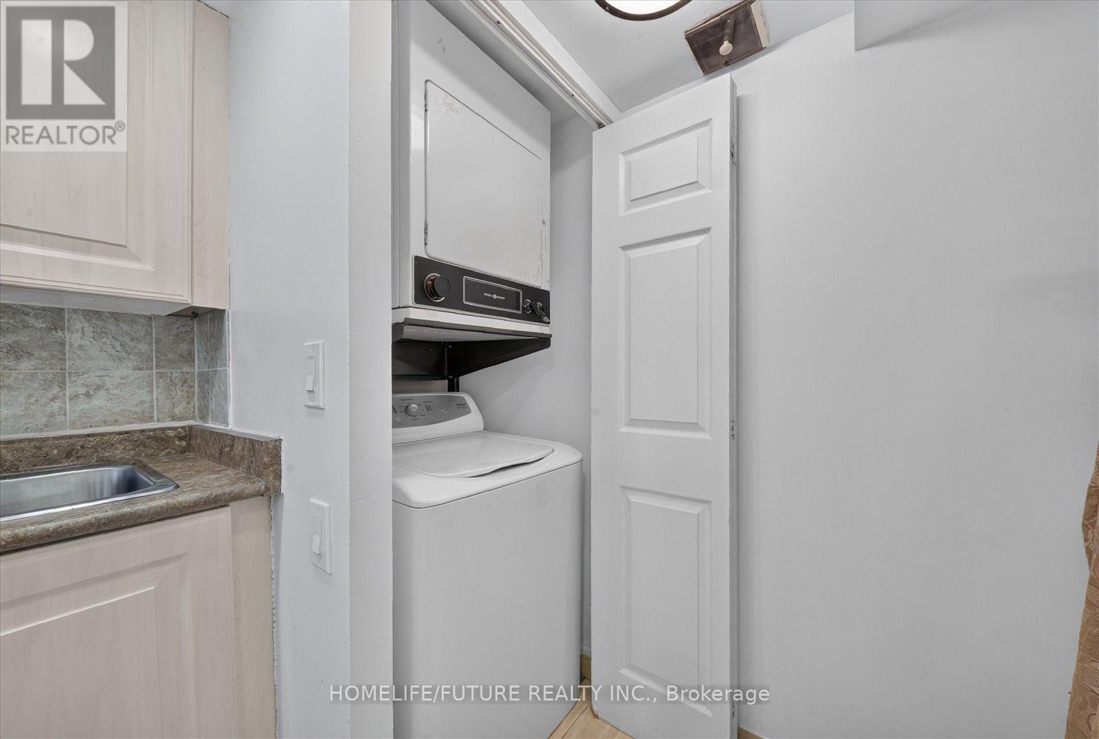 #708 2460 EGLINTON AVENUE E - 16