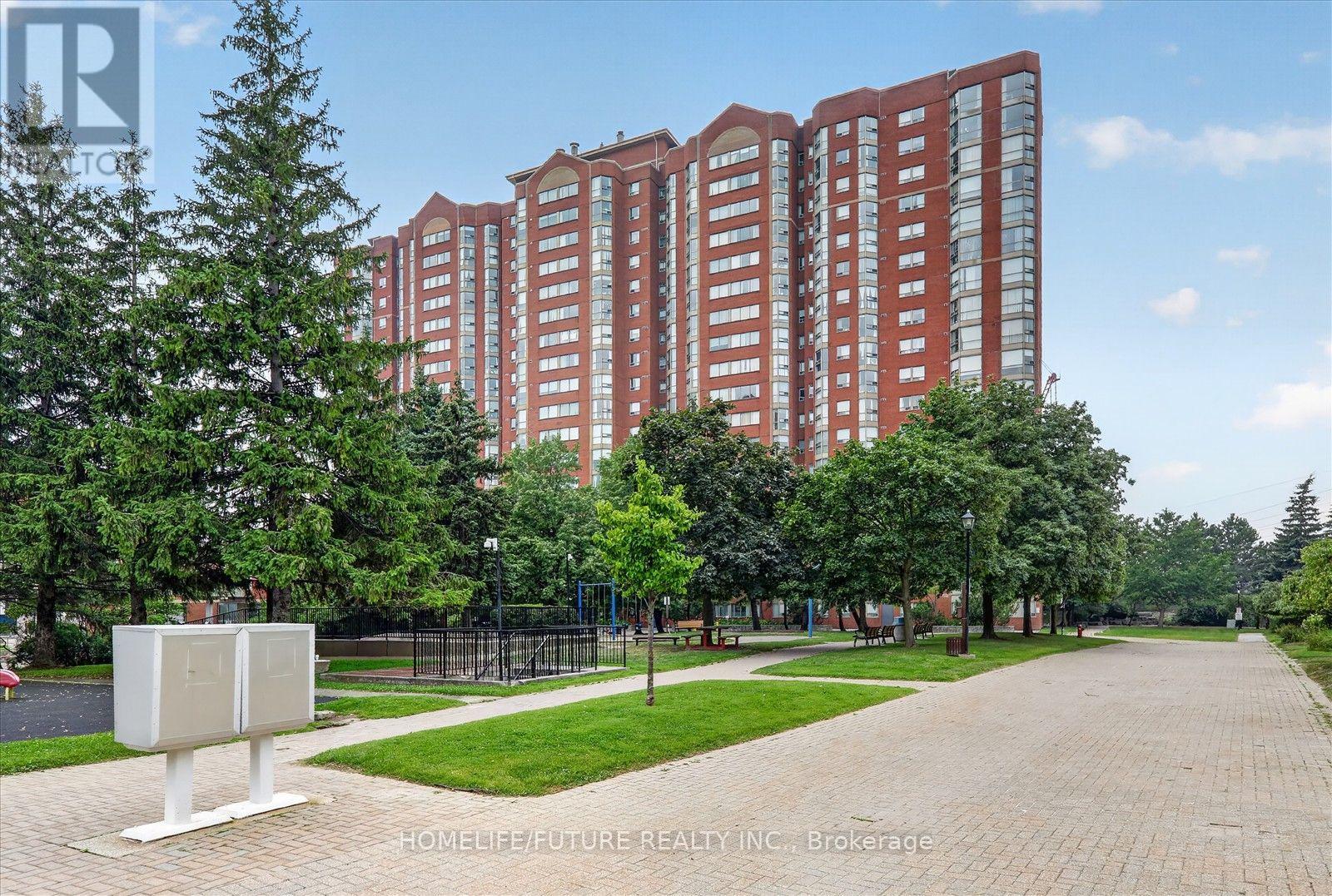 #708 2460 EGLINTON AVENUE E - 3