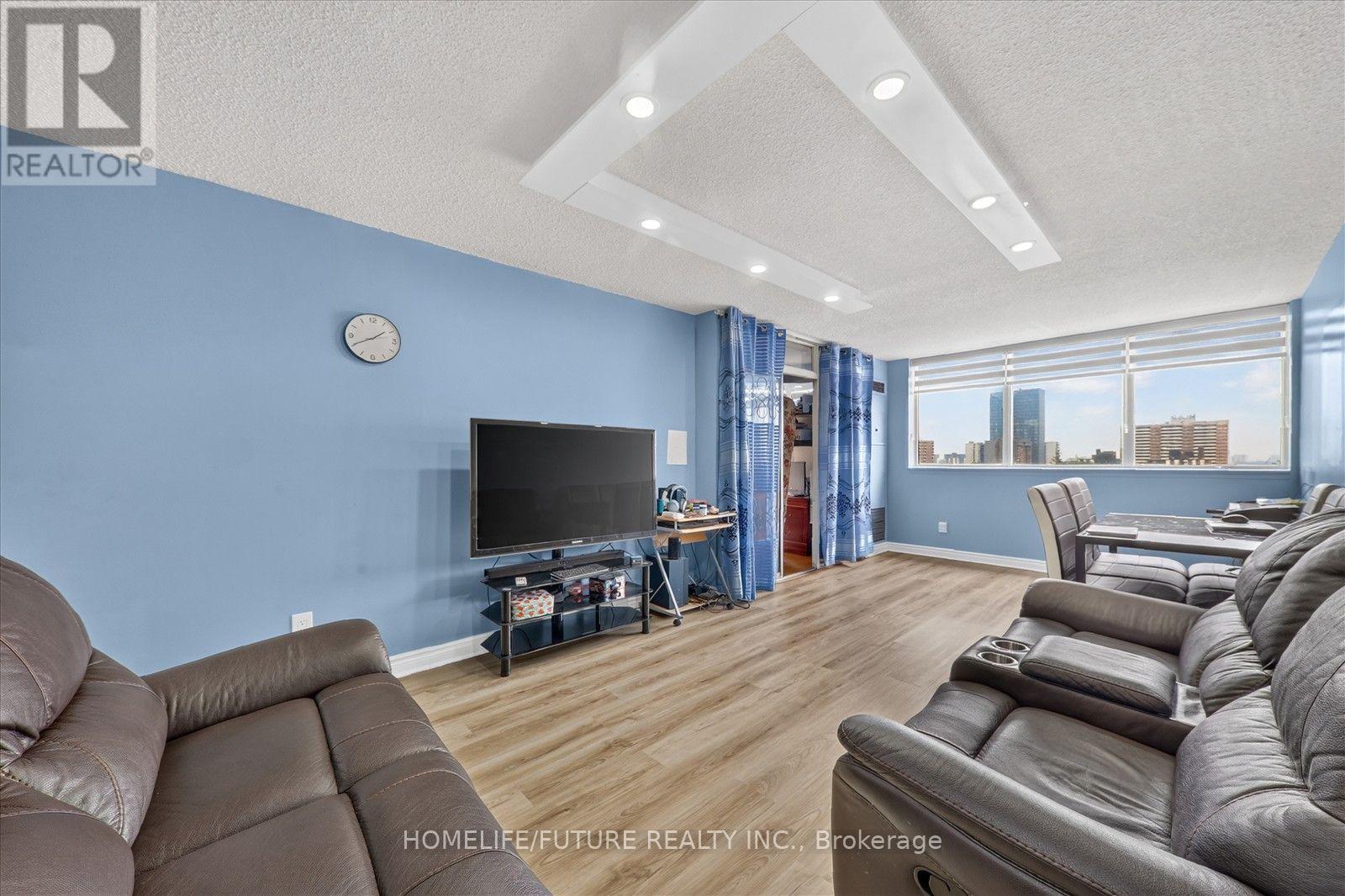 #708 2460 EGLINTON AVENUE E - 9
