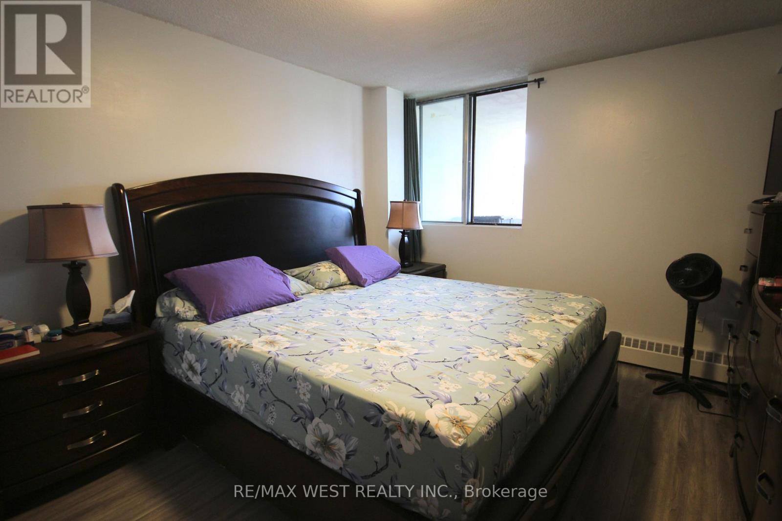 #801 3380 EGLINTON AVENUE E - 6