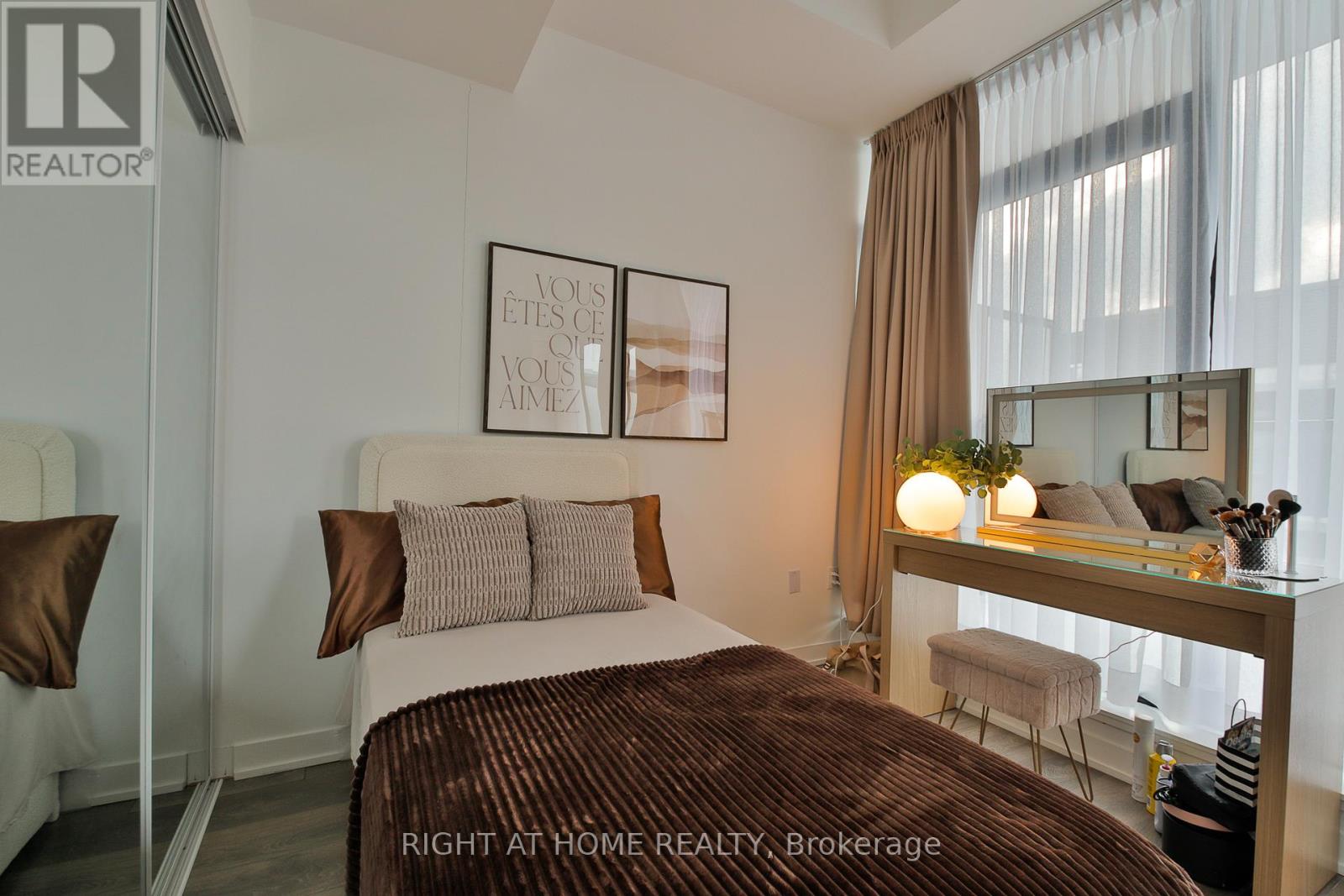 #428 1612 CHARLES STREET - Image 25