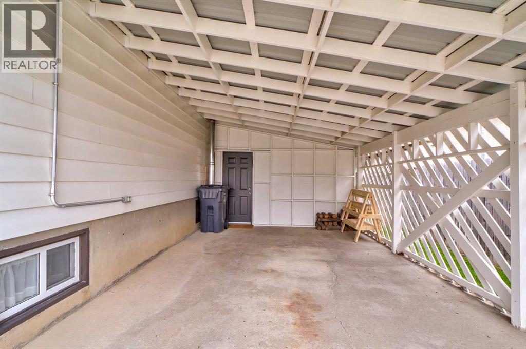 935 Kettles Street - 21