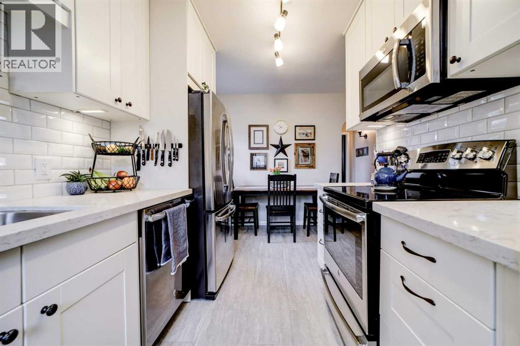 935 Kettles Street - 9