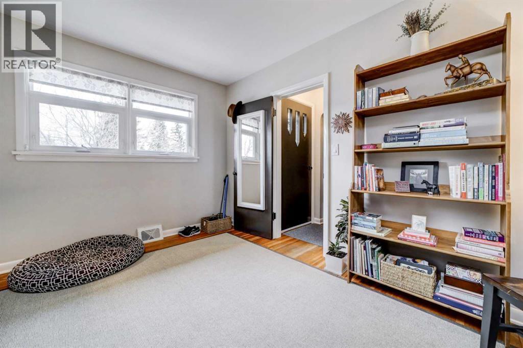 935 Kettles Street - 14
