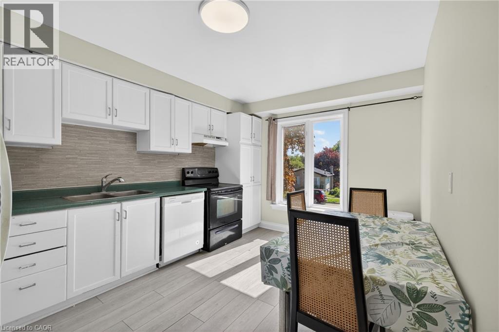 137 DOVERCLIFFE Road - 14