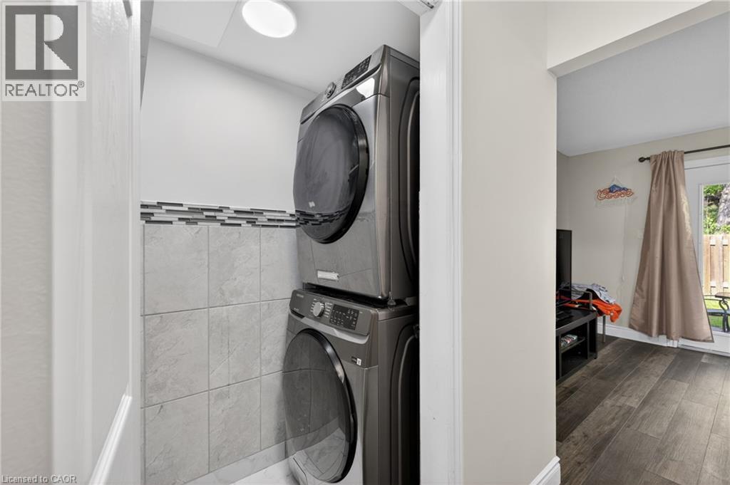 137 DOVERCLIFFE Road - 18