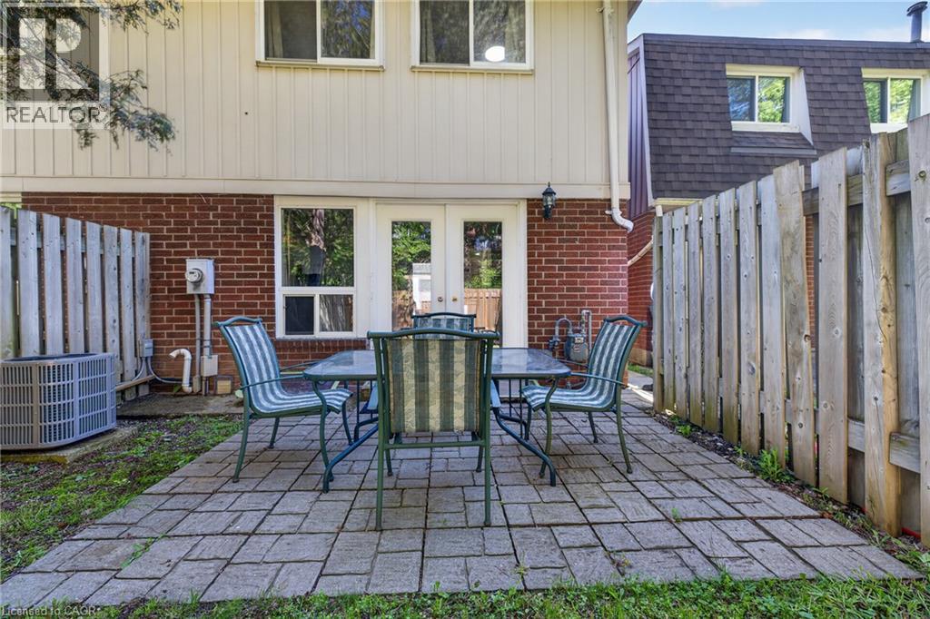 137 DOVERCLIFFE Road - 37