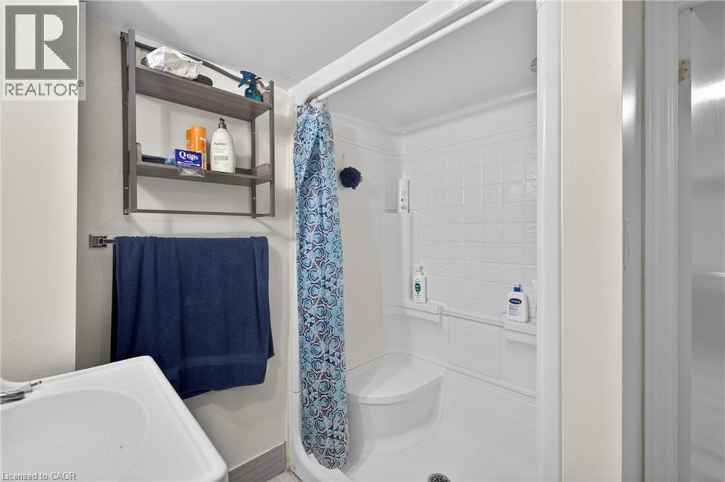 137 DOVERCLIFFE Road - 31