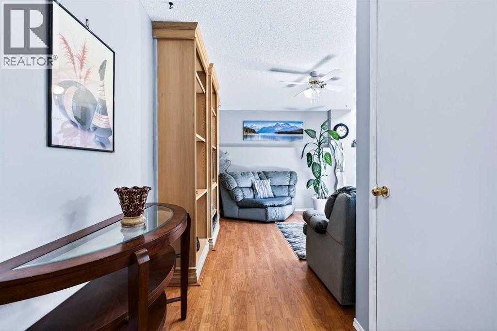 159 Fresno Place NE - 26