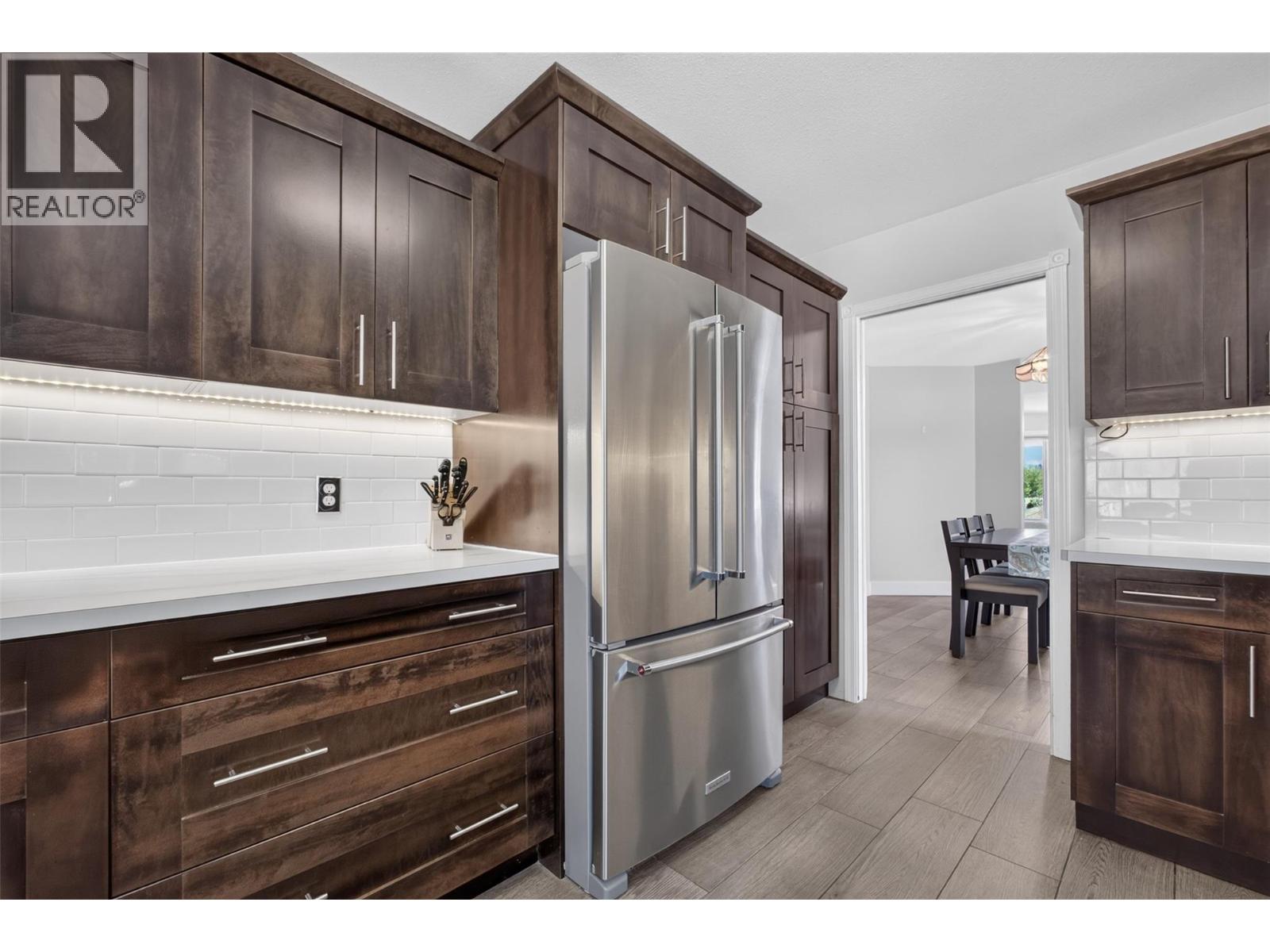 602 Glenmeadows Road - 12