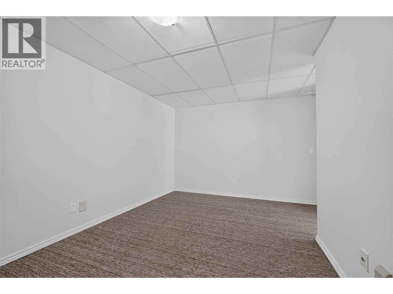 602 Glenmeadows Road - 34