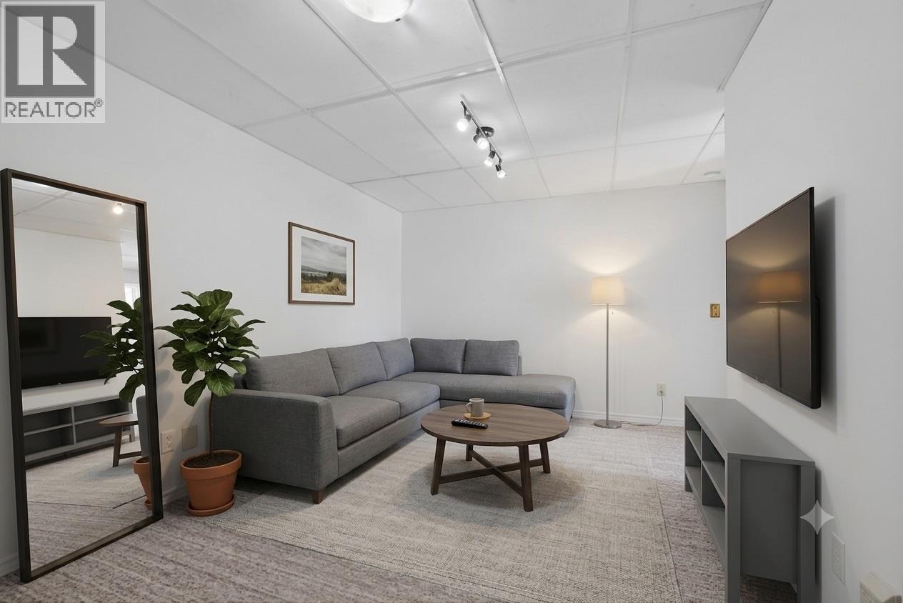 602 Glenmeadows Road - 33