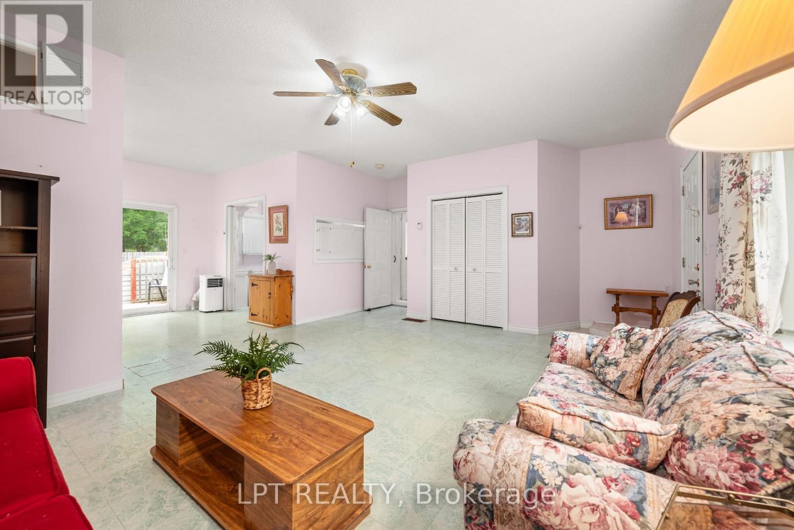 24 ANN STREET N - Image 20