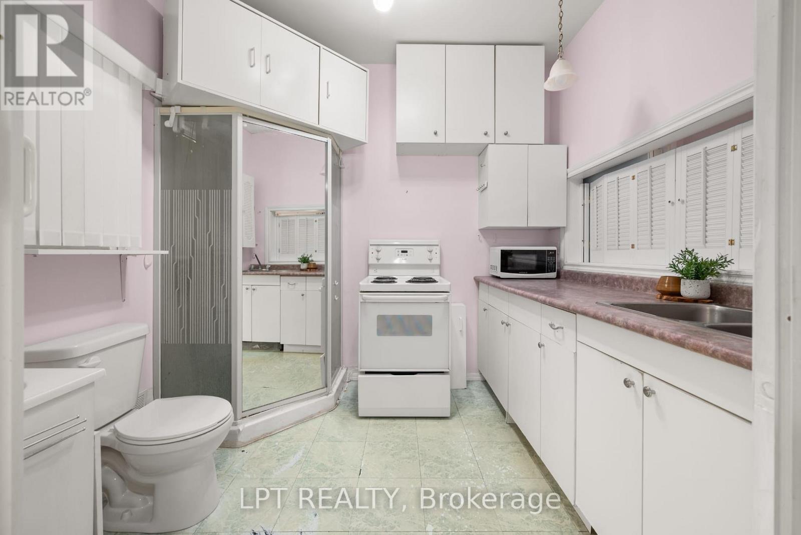 24 ANN STREET N - Image 21