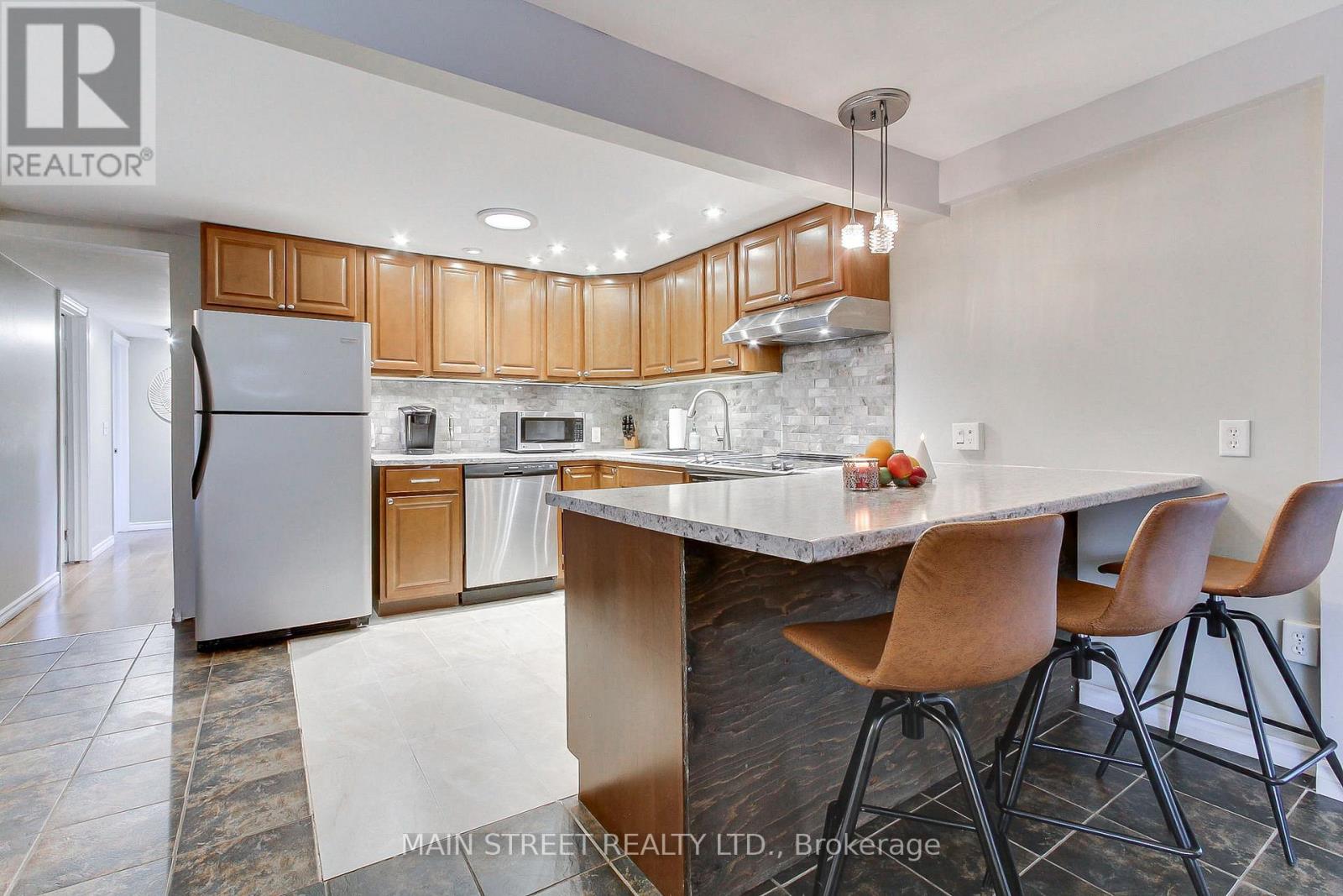 1021 GOSHEN ROAD - 14
