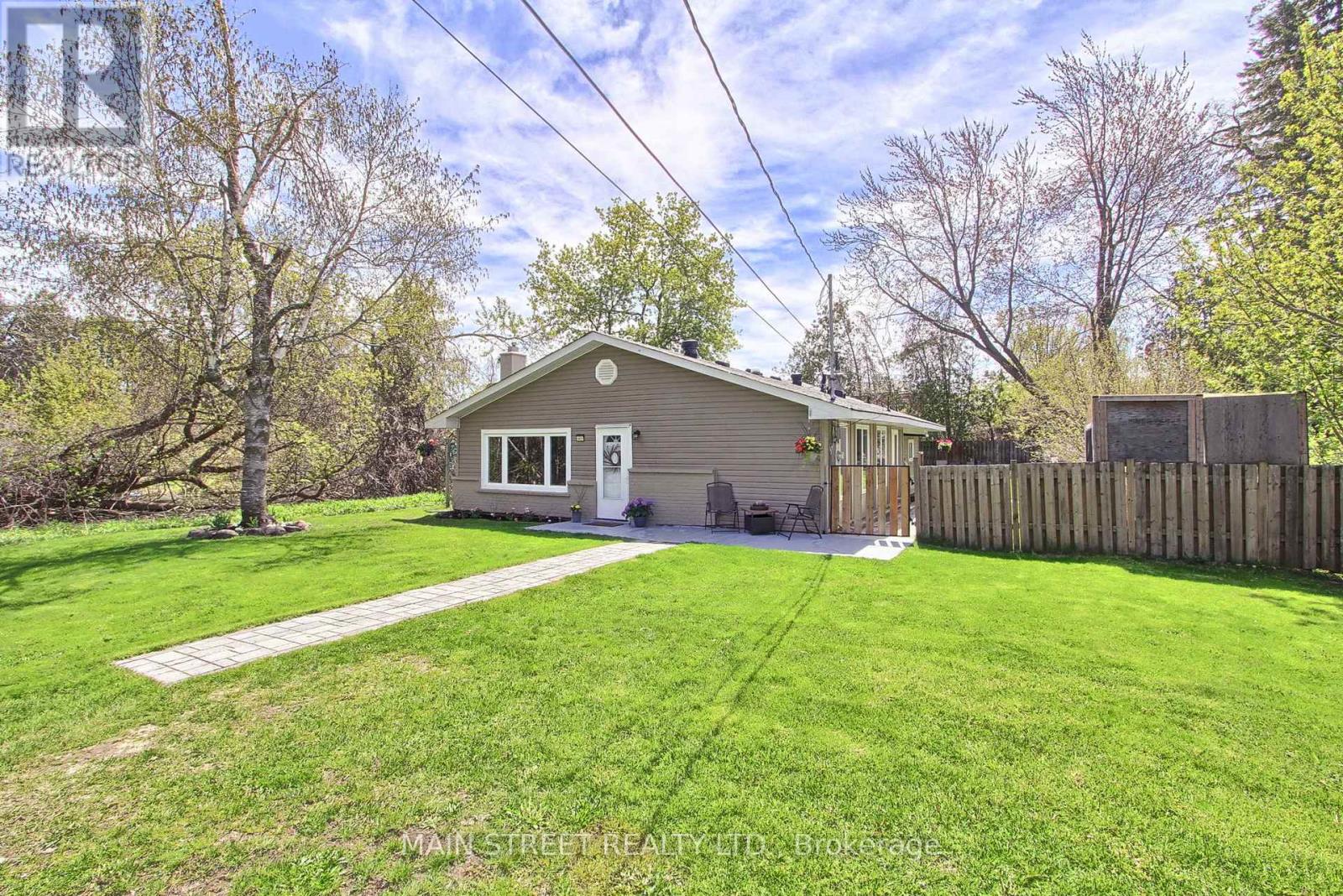1021 GOSHEN ROAD - 3