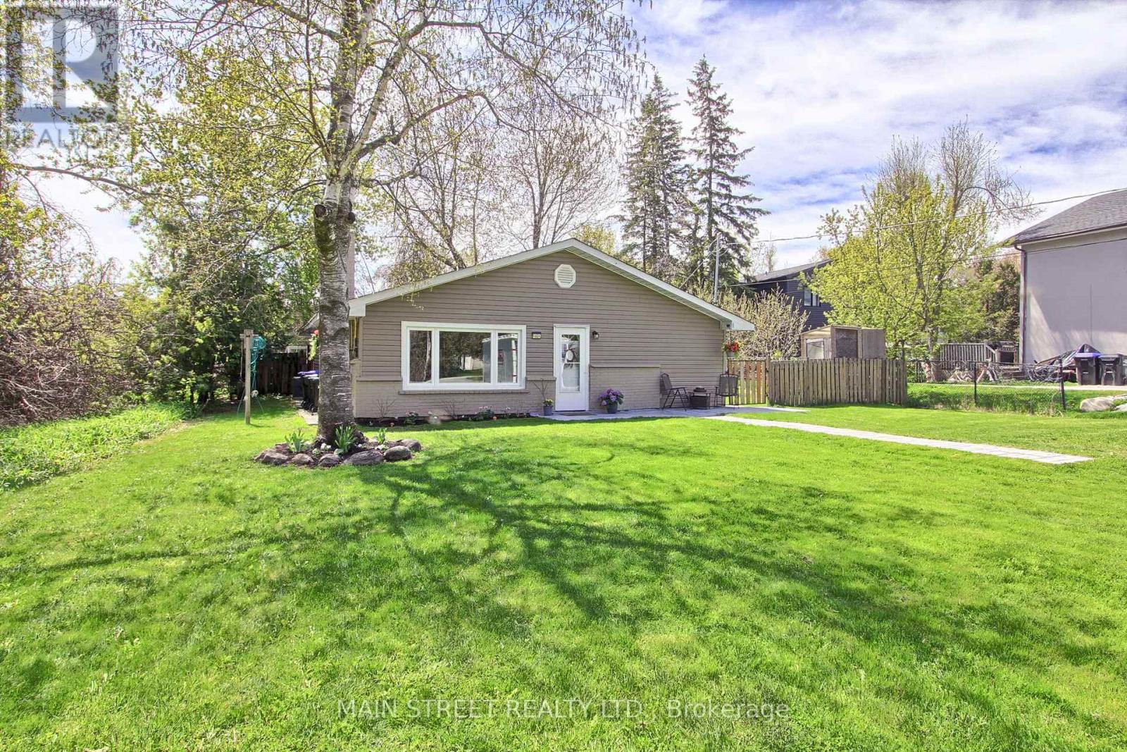 1021 GOSHEN ROAD - 4