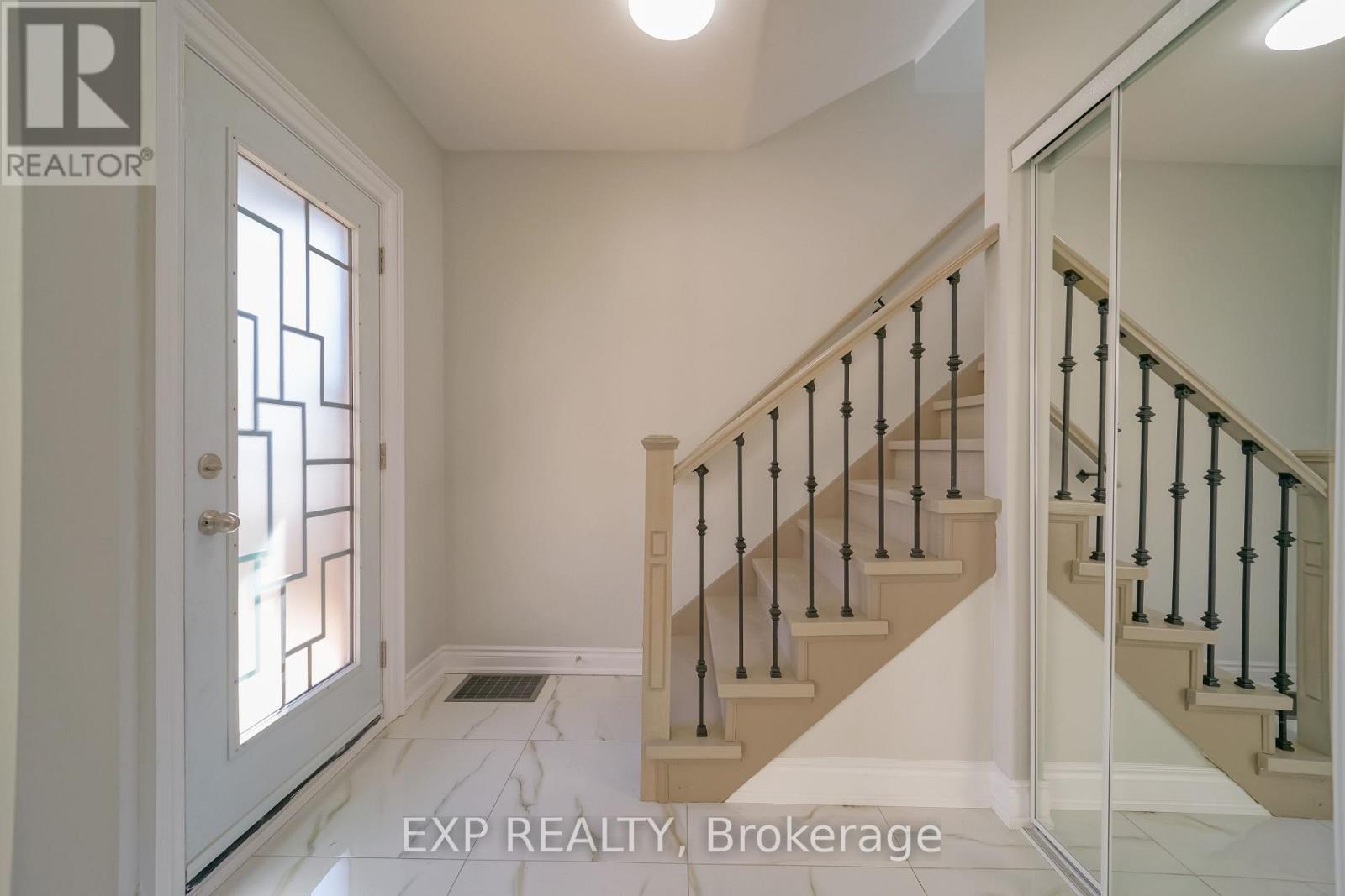 1509 MAIN STREET E - 10