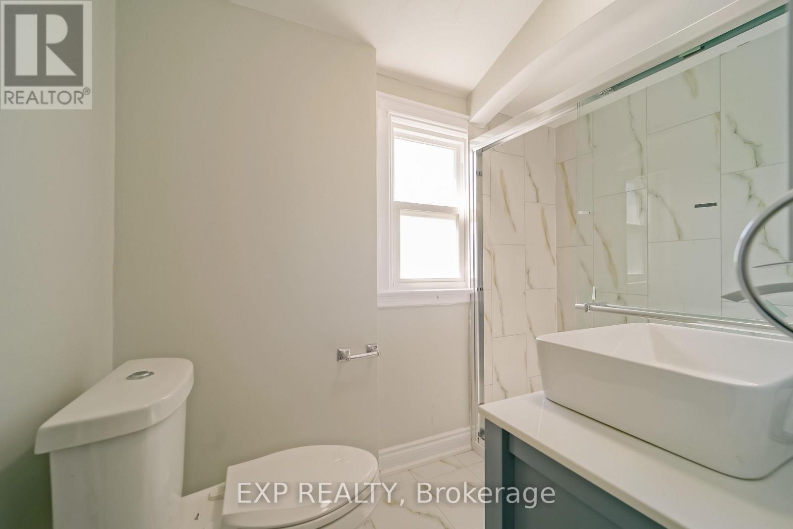 1509 MAIN STREET E - 20