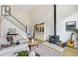 Foyer - 1161 Barkway Road, Gravenhurst, ON P1P1R3 Photo 9