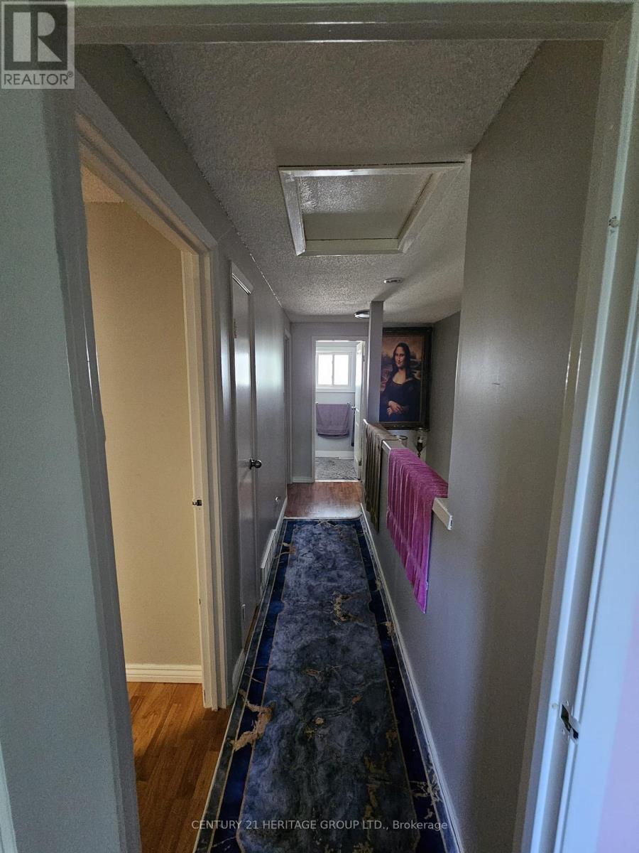 #24 89 HIGHVIEW AVENUE E - 28